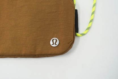 Lululemon Everywhere Belt Bag